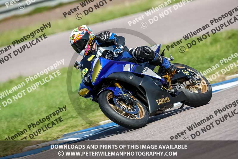 Rockingham no limits trackday;enduro digital images;event digital images;eventdigitalimages;no limits trackdays;peter wileman photography;racing digital images;rockingham raceway northamptonshire;rockingham trackday photographs;trackday digital images;trackday photos